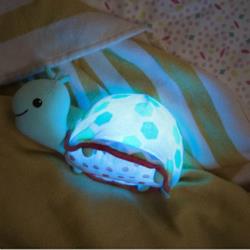 B.TOYS Glow Zzz Shellé szumiący           i świecący żółw