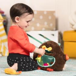 Yumsy Tumsy – bóbr do karmienia B.toys